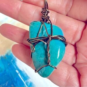 Artisan Hand Crafted Pendant Gemstone Green Chalcedony Necklace Wire Wrap 4271
